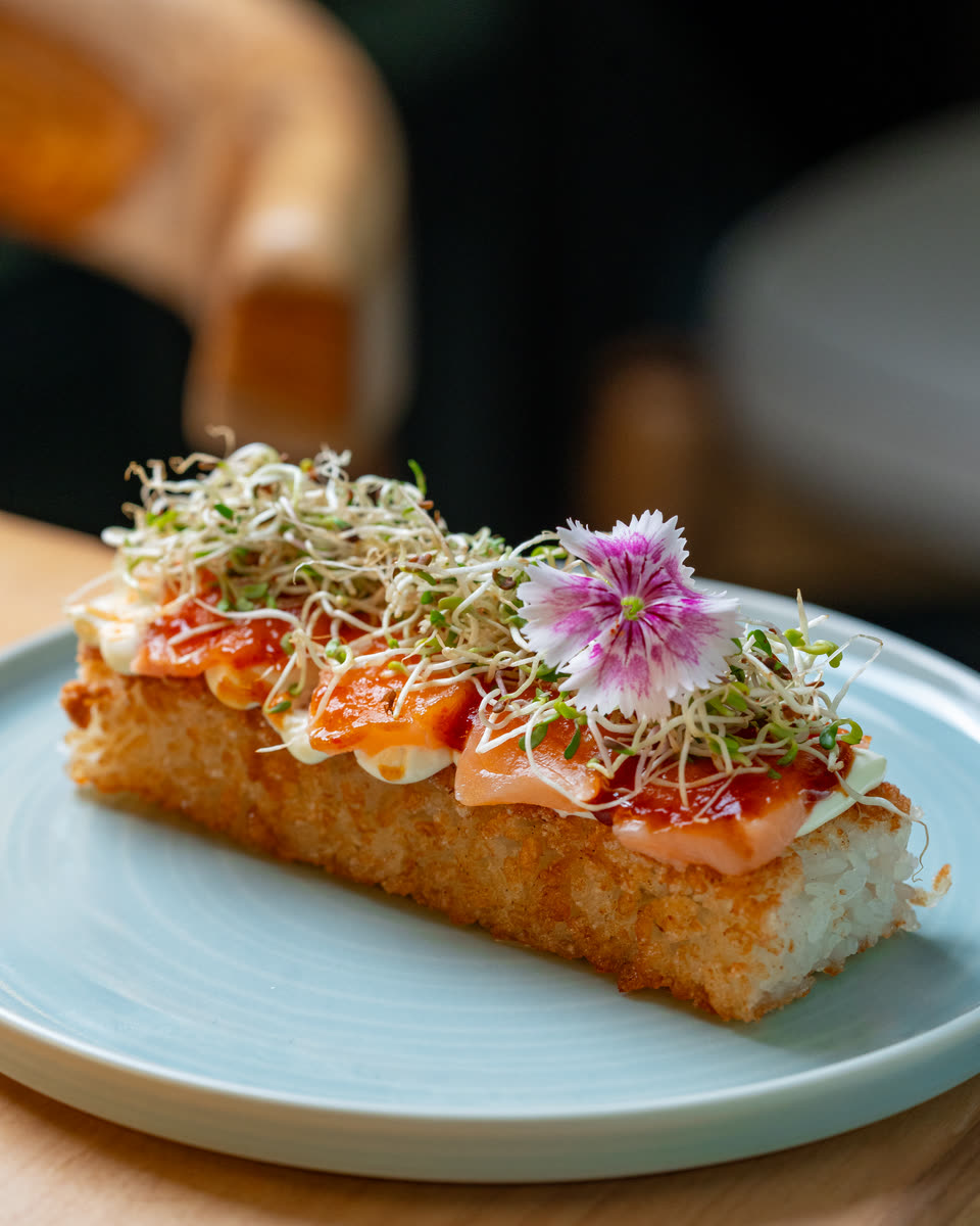 Crispy rice, plated