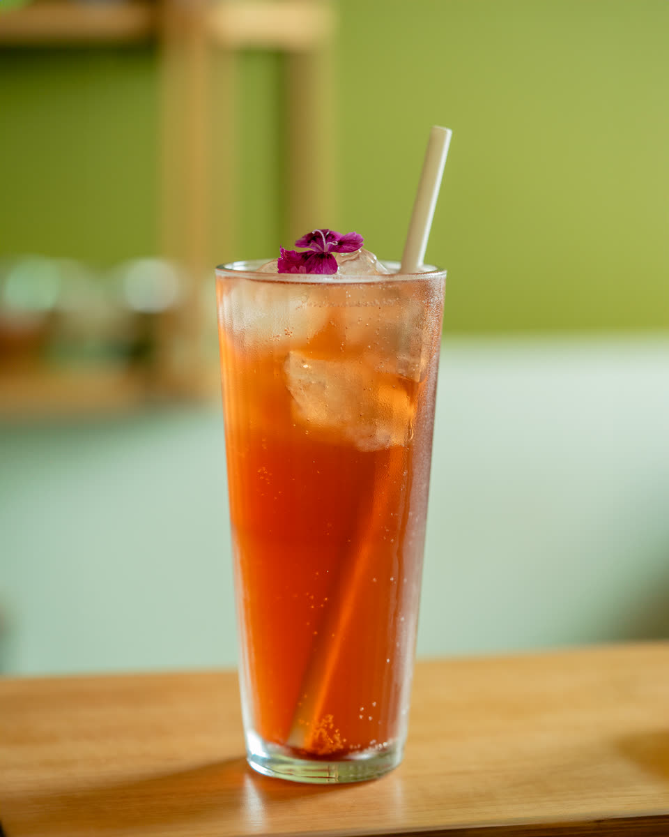 Iced peach oolong